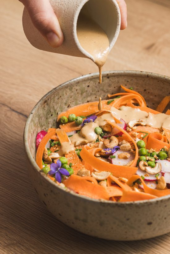 Salade de carottes sauce noix de cajou